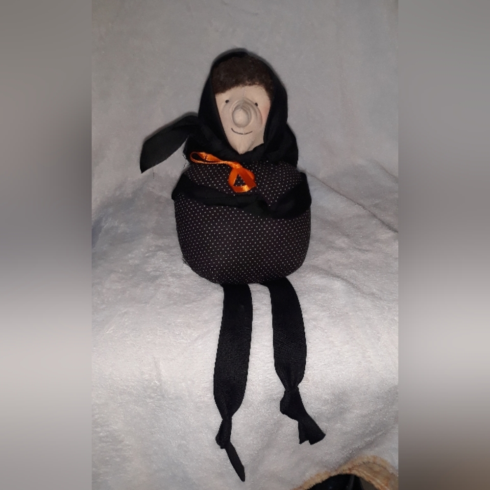 Overly Raker Inc stuffed witch shelf sitter Kitchen Witch Babushka Russian